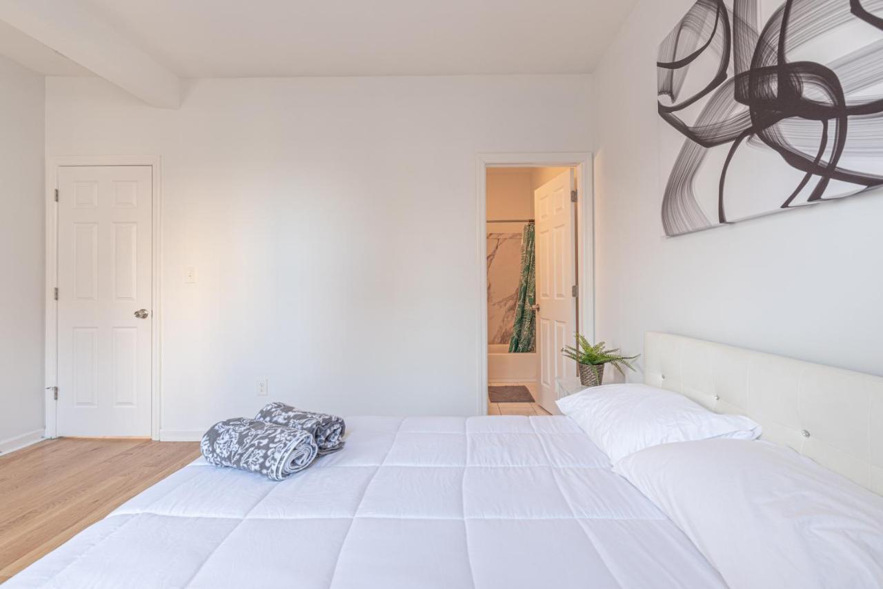 Tranquil Town House With Parking And Laundry - Just 25 Minutes To Time Square! Βίλα Τζέρσεϊ Εξωτερικό φωτογραφία
