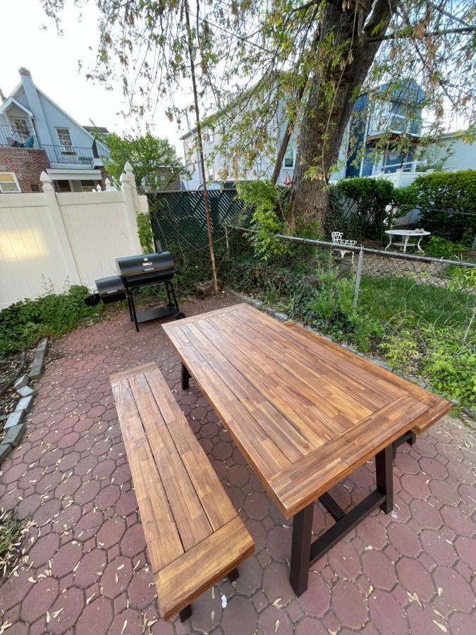 Tranquil Town House With Parking And Laundry - Just 25 Minutes To Time Square! Βίλα Τζέρσεϊ Εξωτερικό φωτογραφία
